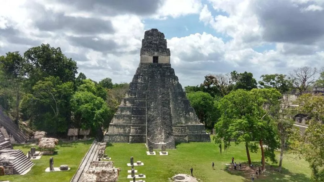  Почему майя покинули древний город Тикаль?